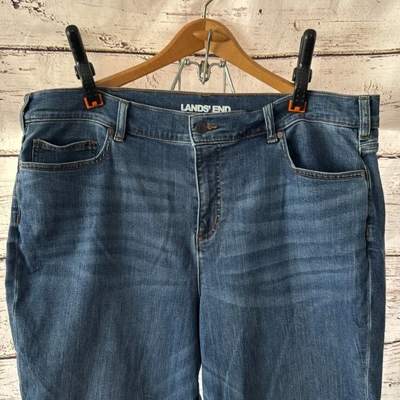 Lands' End Women’s Size 20W Blue Jeans - Picture 4 of 5